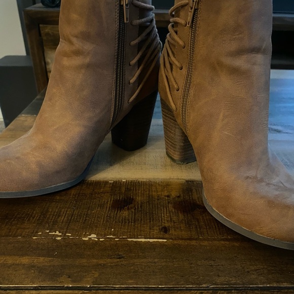 Madden Girl Dutton Ankle Boots - Picture 2 of 12